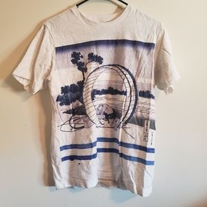UNIQLO Japanese Art Shirt